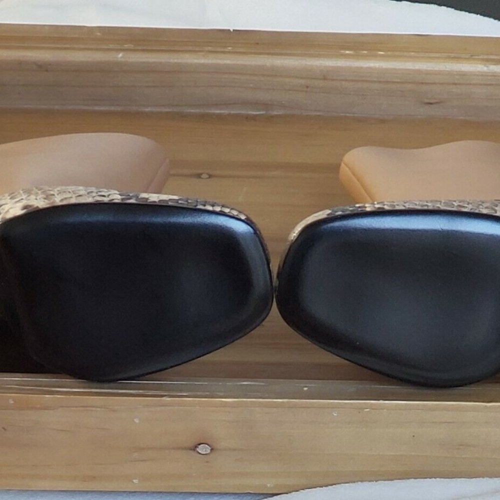 Gucci “Lillian” Python Camel Brown Ankle Boots Wi… - image 7